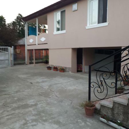 More Teona Gonio Exterior foto